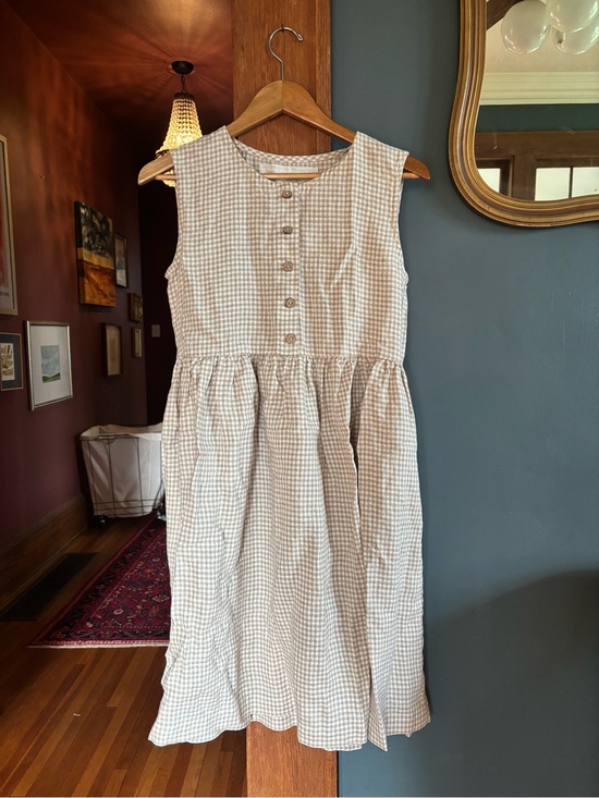 notPERFECTLINEN Dresses & Skirts - notPERFECTLINEN Beige and White Gingham Sleeveless Midi Dress